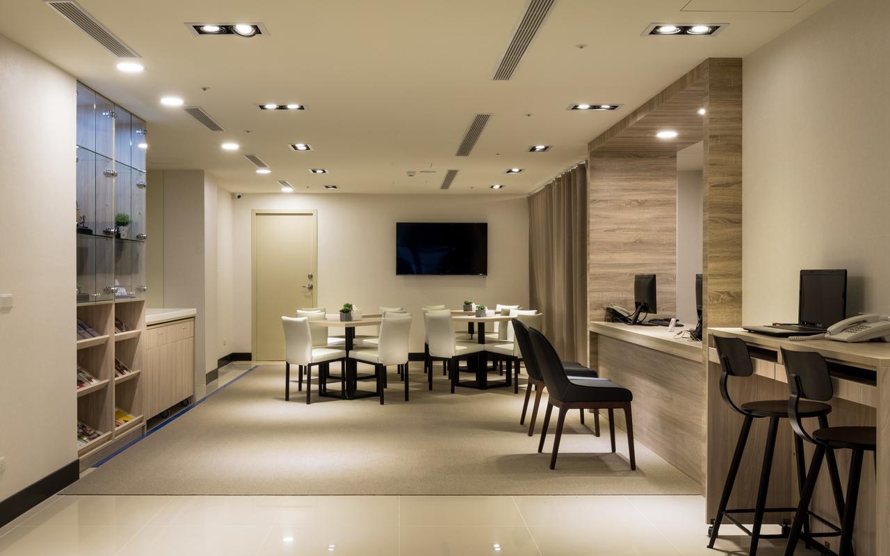 Urhome Hotel Taipei Exterior photo
